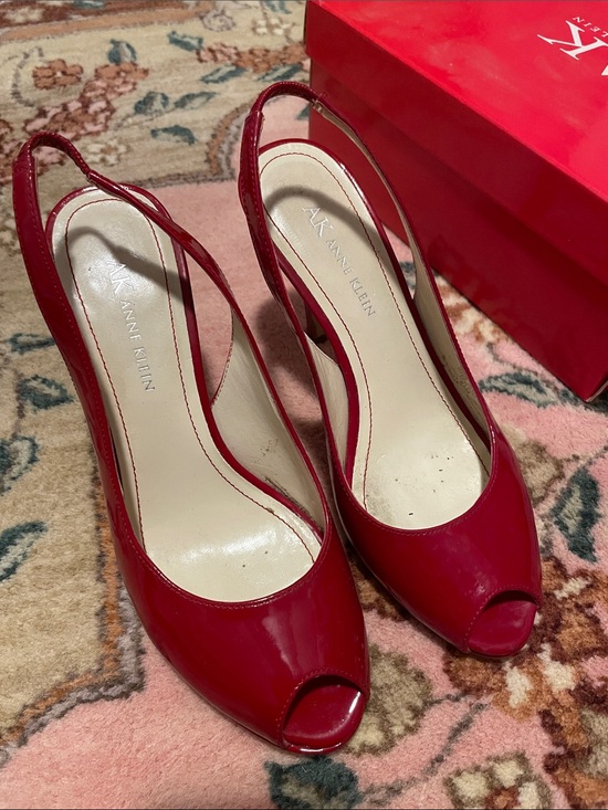 Anne Klein Shoes - Anne Klein red sling back heels